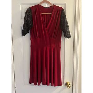 Audrey Whitmore Women’s Red and Black Lace Dress no size